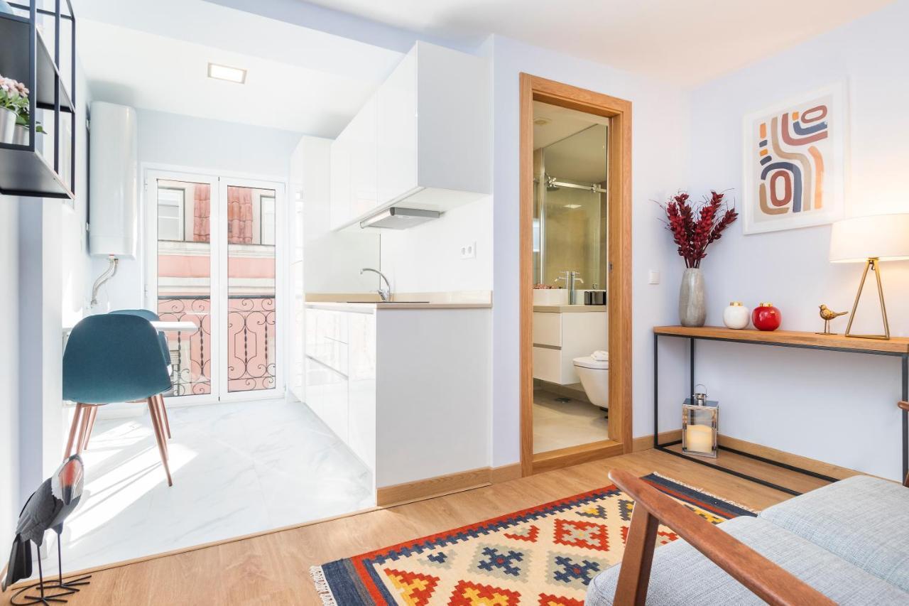 Apartment Perfect 1 Bed In Chiado With Aircon Lissabon